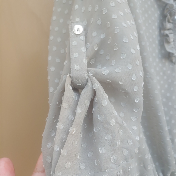 Top - Picture 2 of 5